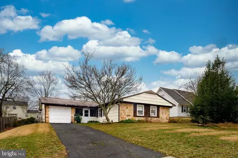 2723 Keystone Ln, Bowie, MD 20715