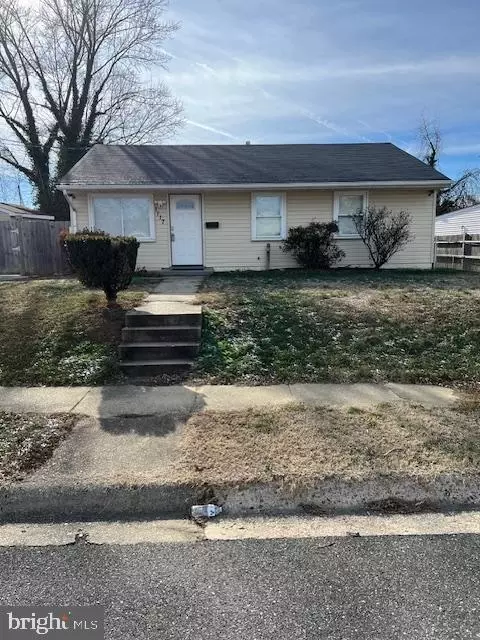 1117 Vinson St, Oxon Hill, MD 20745