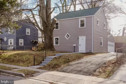 7017 E Forest Rd, Landover, MD 20785