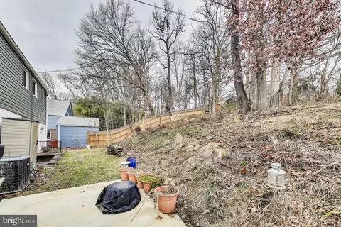 Exterior - 3019 Crest Ave, Cheverly, MD 20785 photo 11 of 12