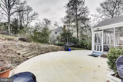 Exterior - 3019 Crest Ave, Cheverly, MD 20785 photo 9 of 12