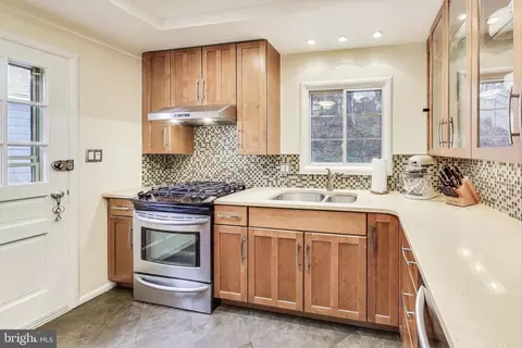 Kitchen - 3019 Crest Ave, Cheverly, MD 20785 photo 1 of 2