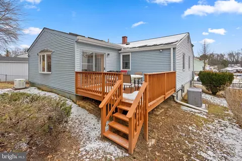 Exterior - 8920 Hilton Hill Dr, Lanham, MD 20706 photo 3 of 4