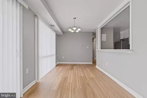 9276 Adelphi Rd #201, Hyattsville, MD 20783