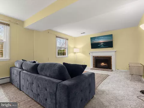 Living - 12010 Montague Dr, Laurel, MD 20708 photo 4 of 6