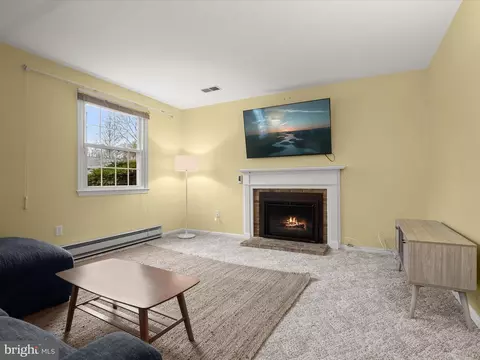 Living - 12010 Montague Dr, Laurel, MD 20708 photo 5 of 6