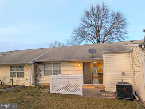 9254 Cherry Ln #16, Laurel, MD 20708 photo 9