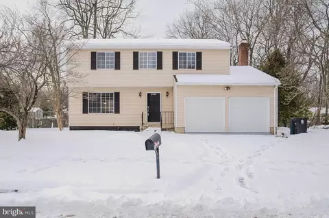 12411 Proxmire Dr, Fort Washington, MD 20744