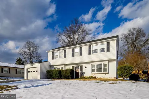 12616 Knowledge Ln, Bowie, MD 20715