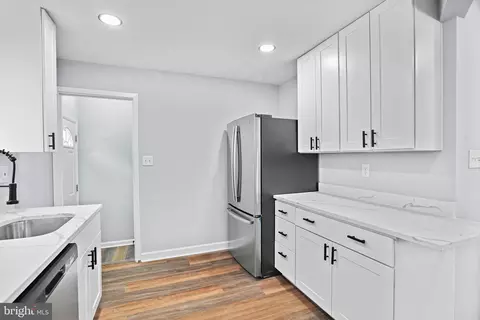 Entry Way - 7616 Kidmore Ln, Lanham, MD 20706 photo 1 of 9