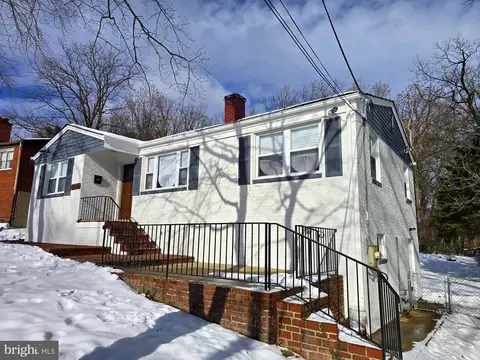 Exterior - 7616 Kidmore Ln, Lanham, MD 20706 photo 3 of 6