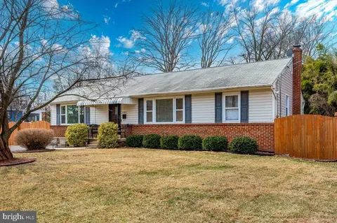 6002 Seabrook Rd, Lanham, MD 20706