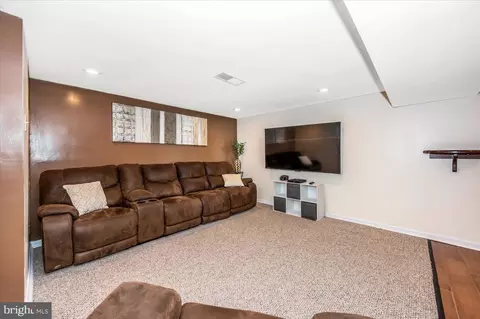 6002 Seabrook Rd, Lanham, MD 20706 photo 22