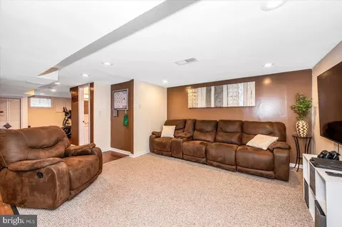 6002 Seabrook Rd, Lanham, MD 20706 photo 23