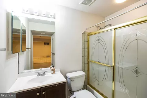 10002 Lindley Ct, Lanham, MD 20706 photo 27