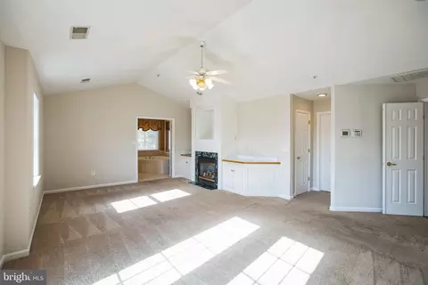 10002 Lindley Ct, Lanham, MD 20706 photo 17