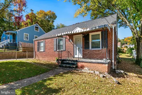 6012 37th Ave, Hyattsville, MD 20782
