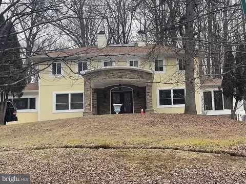 4901 Sundown Cir, Bowie, MD 20720