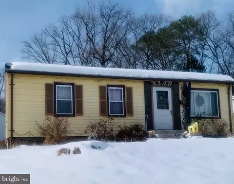 5500 Cordona St, Lanham, MD 20706