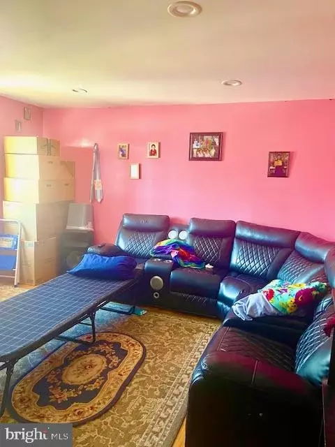 8702 Craley Ct, Clinton, MD 20735 photo 5
