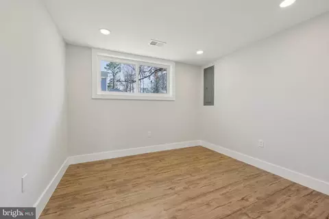 9416 Franklin Ave, Lanham, MD 20706 photo 38
