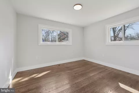 9416 Franklin Ave, Lanham, MD 20706 photo 22