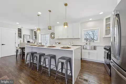 9416 Franklin Ave, Lanham, MD 20706 photo 7