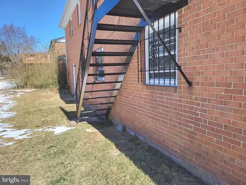 Undisclosed, Clinton, MD 20735 photo 24