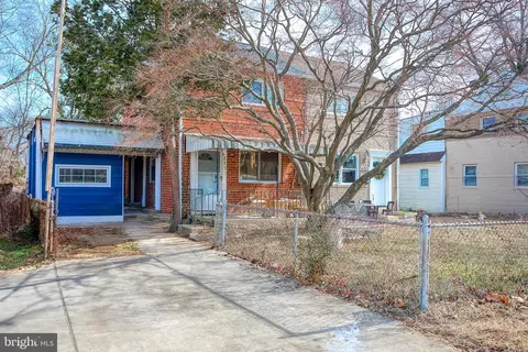 6027 Sligo Pkwy, Hyattsville, MD 20782
