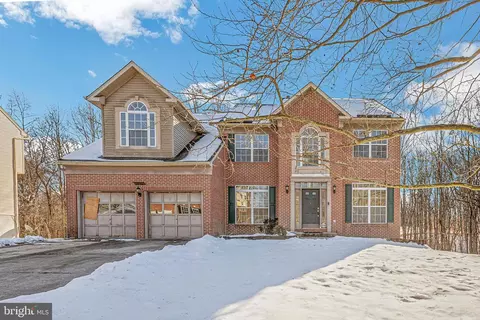 10011 Welshire Dr, Marlboro, MD 20772
