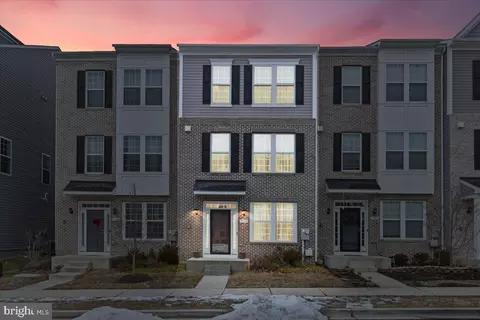 9024 Elk Ave, Marlboro, MD 20774