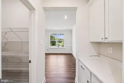 Entry Way - 12408 Lusbys Ln, Brandywine, MD 20613 photo 2 of 11