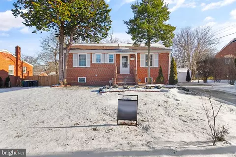 5014 Braymer Ave, Suitland, MD 20746