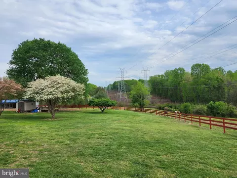 Exterior - 13605 Martin Rd, Brandywine, MD 20613 photo 6 of 19