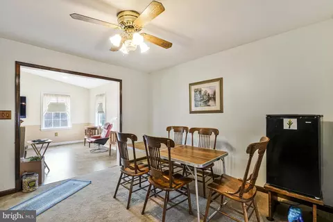 Dining - 13605 Martin Rd, Brandywine, MD 20613 photo 3 of 3