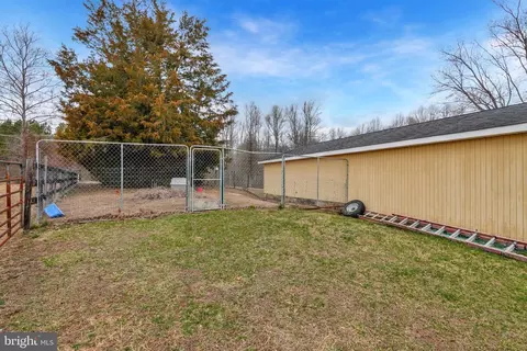 Exterior - 13605 Martin Rd, Brandywine, MD 20613 photo 8 of 19