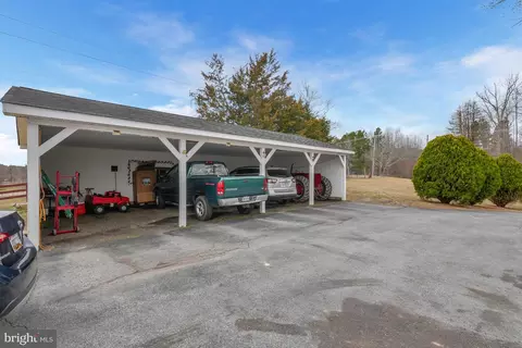 Exterior - 13605 Martin Rd, Brandywine, MD 20613 photo 14 of 19
