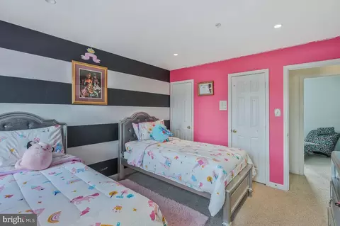 Bedroom - 6305 Stonefence Ct, Clinton, MD 20735 photo 5 of 9