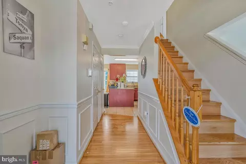 Entry Way - 6305 Stonefence Ct, Clinton, MD 20735 photo 1 of 5