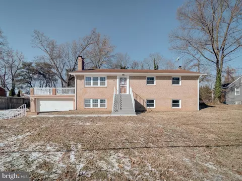 5411 Ludlow Dr, Temple Hills, MD 20748