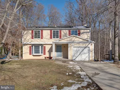 10800 Timberline Dr, Marlboro, MD 20772