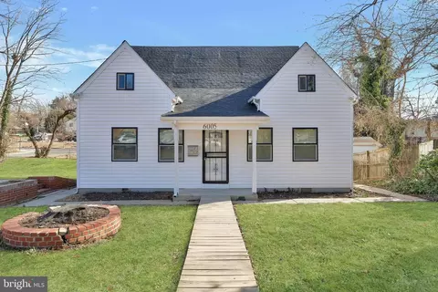 6005 Ravenswood Rd, Riverdale, MD 20737