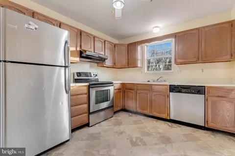2014 Ritchie Rd, District Heights, MD 20747 photo 6
