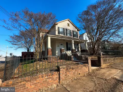 6200 Foote St, Capitol Heights, MD 20743