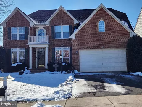 Exterior - 13231 Hampton Farm Ln, Brandywine, MD 20613 photo 2 of 8