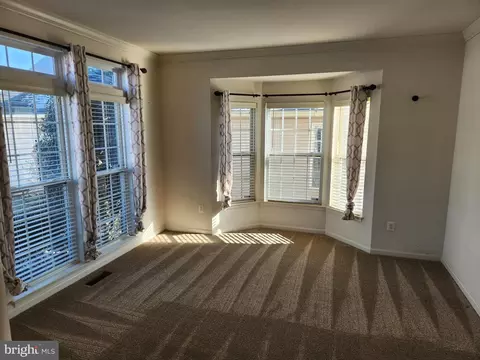 Living - 13231 Hampton Farm Ln, Brandywine, MD 20613 photo 1 of 7