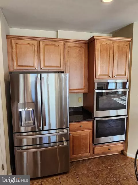 Kitchen - 13231 Hampton Farm Ln, Brandywine, MD 20613 photo 4 of 6