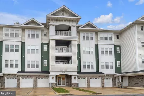 13901 Belle Chasse Blvd #310, Laurel, MD 20707