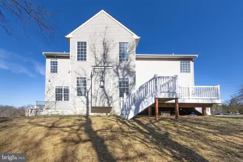 Exterior - 2708 Pumpkin St, Clinton, MD 20735 photo 9 of 10