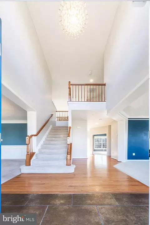 Entry Way - 2708 Pumpkin St, Clinton, MD 20735 photo 8 of 16